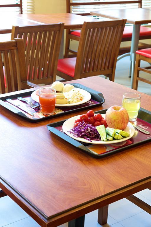 Ibis Leshan City Center Eksteriør bilde