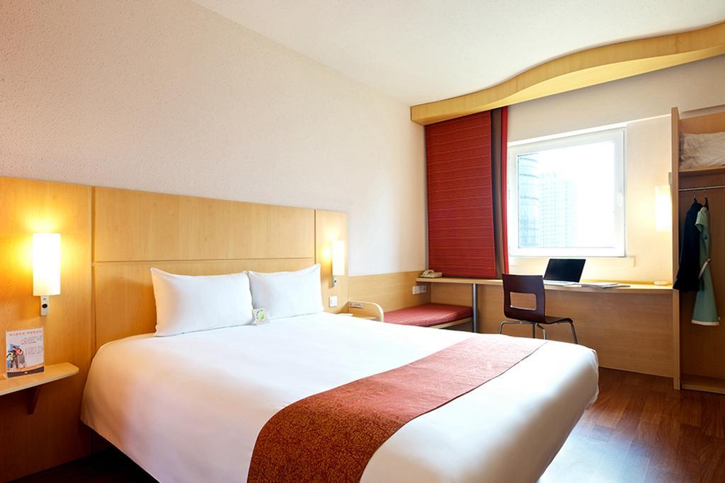 Ibis Leshan City Center Eksteriør bilde