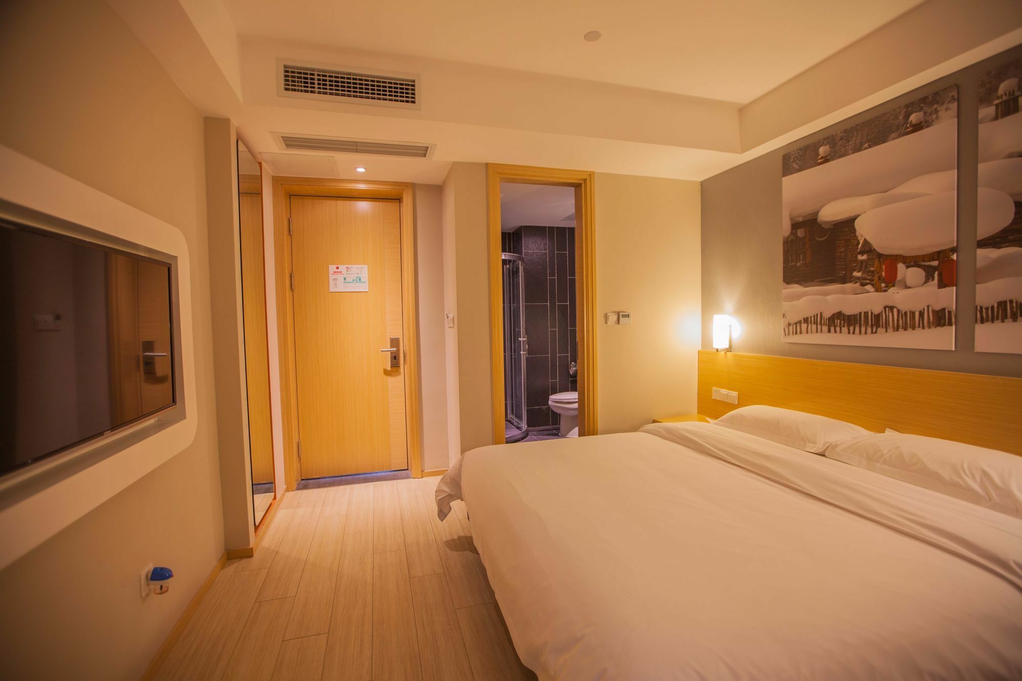 Ibis Leshan City Center Eksteriør bilde
