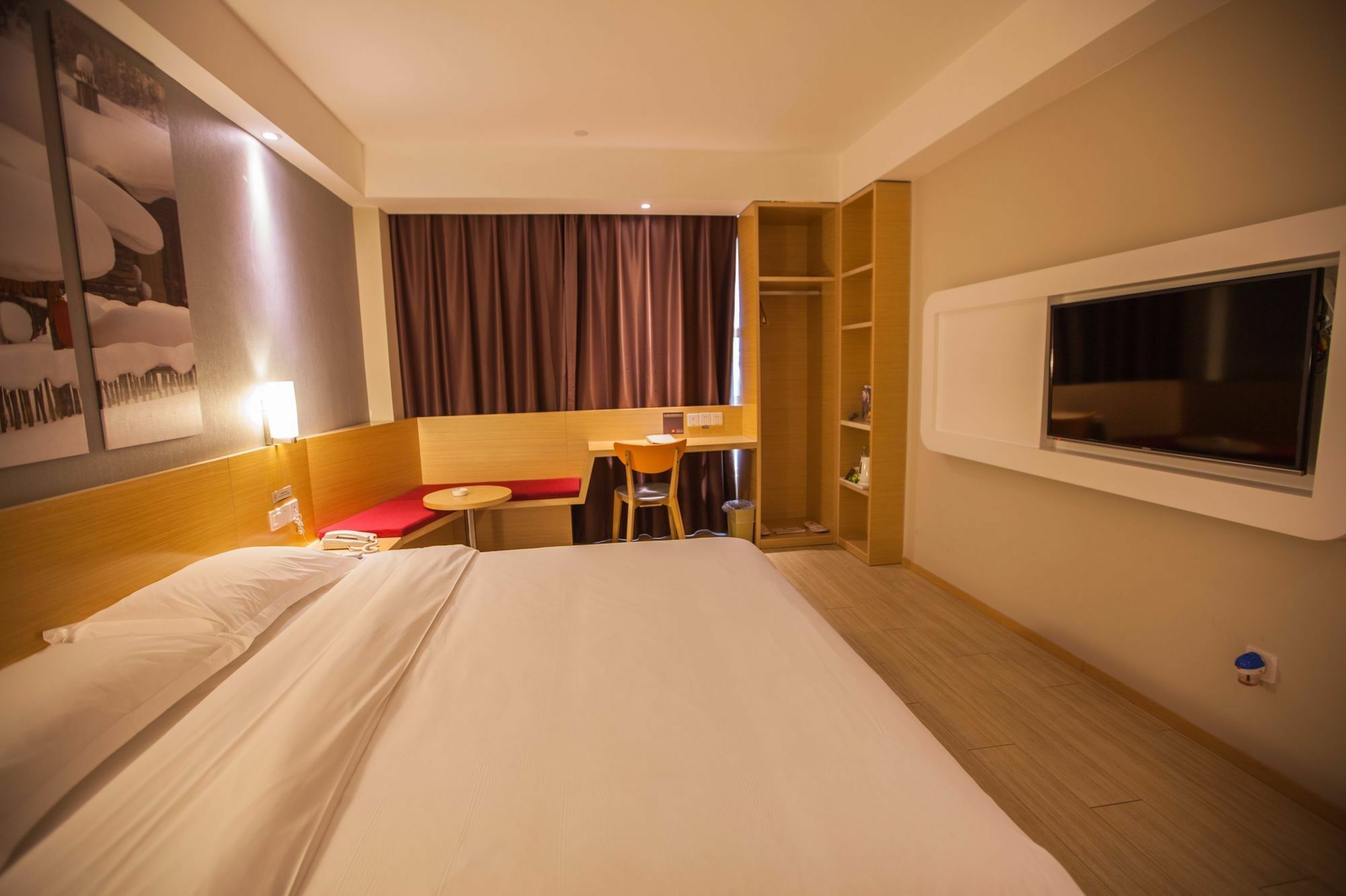 Ibis Leshan City Center Eksteriør bilde