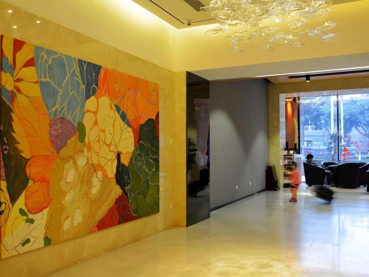 Ibis Leshan City Center Eksteriør bilde